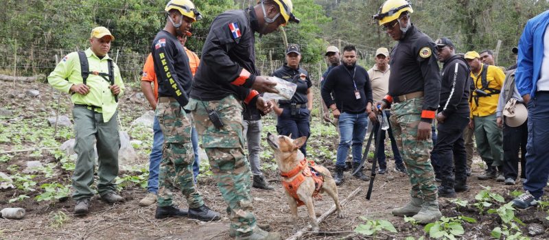 Autoridades amplían búsqueda de Roldany Calderón a zonas de Constanza y Moca
