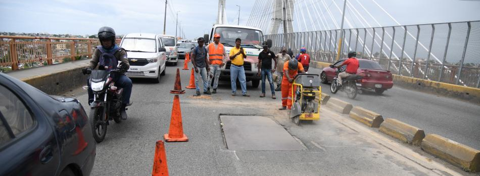 Inician reparación del puente de la 17