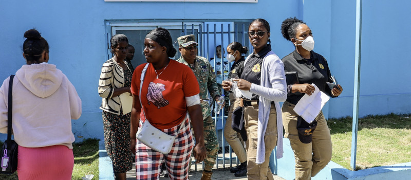 Haitianos no pagan por servicios de salud en Hospital de Engombe