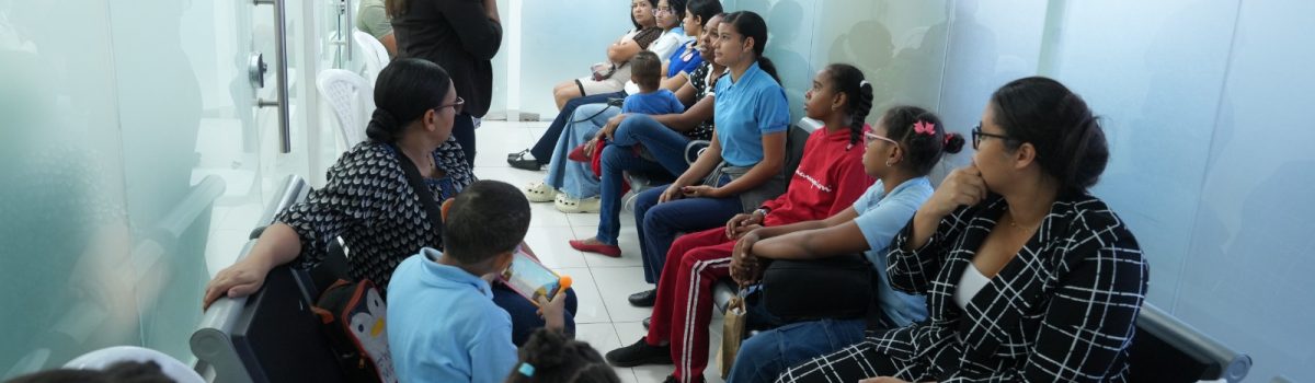 INABIE atiende a más de 300 estudiantes en primer mes de año escolar