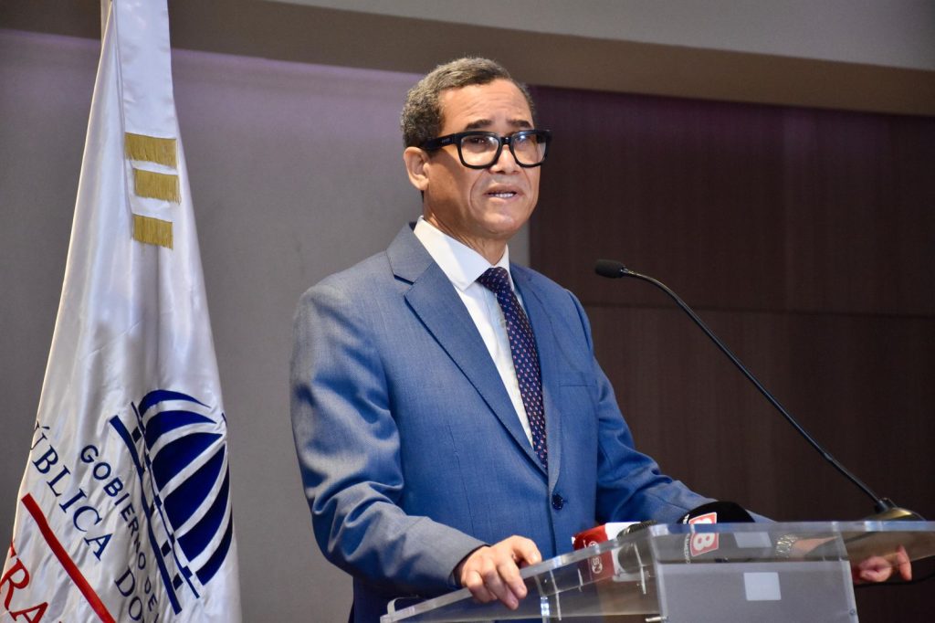 WhatsApp-Image-2025-09-28-at-2.30.05-PM-1024x682 Ministerio de Trabajo destaca aumento de cotizaciones en la TSS