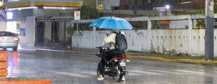 Vaguada continuará provocando aguaceros y tronadas; mantienen alertas meteorológicas