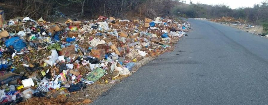 Frenan proceso de licitación en Azua cargado de irregularidades