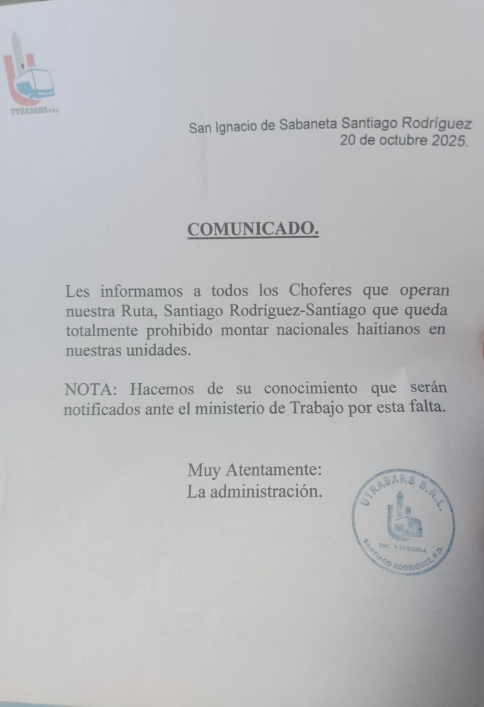 image-84-702x1024 Empresa prohíbe montar haitianos en su ruta