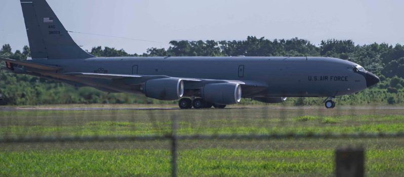 EE. UU. amplía su despliegue en el Caribe entre vuelos en el Golfo de Venezuela y aviones en RD